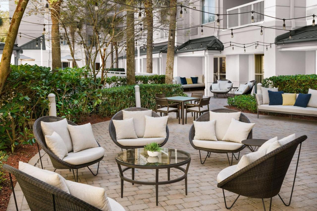 Courtyard By Marriott Orlando Downtown Hotel Exterior foto