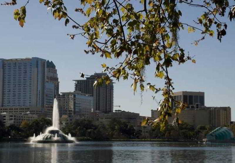 Courtyard By Marriott Orlando Downtown Hotel Exterior foto